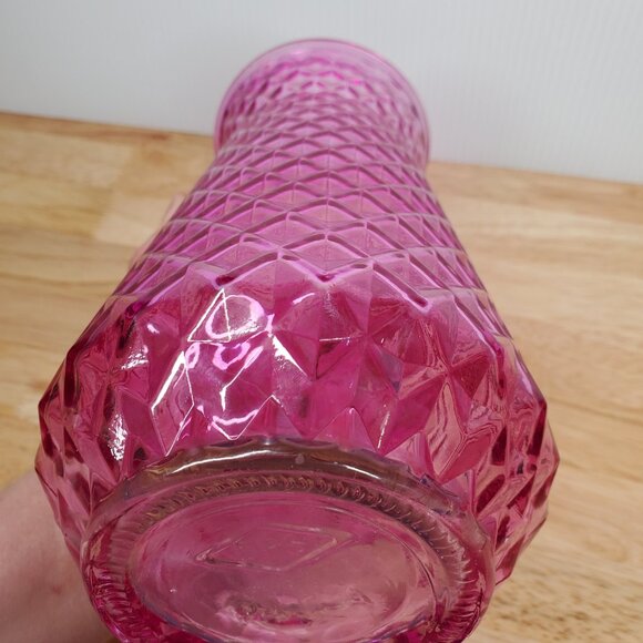 Lavander Round Vase Diamond Texture 9" Tall, 5" D Base, 4" D Top - Picture 3 of 6
